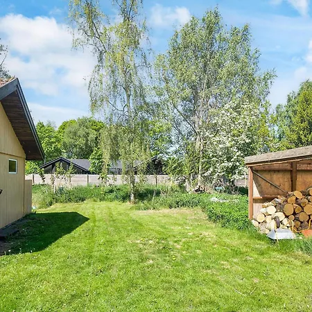 6 Person In Hojby-by Traum * Højby