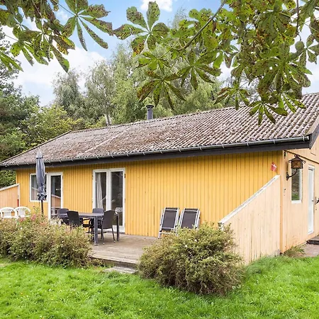 6 Person In Hojby-by Traum * Højby